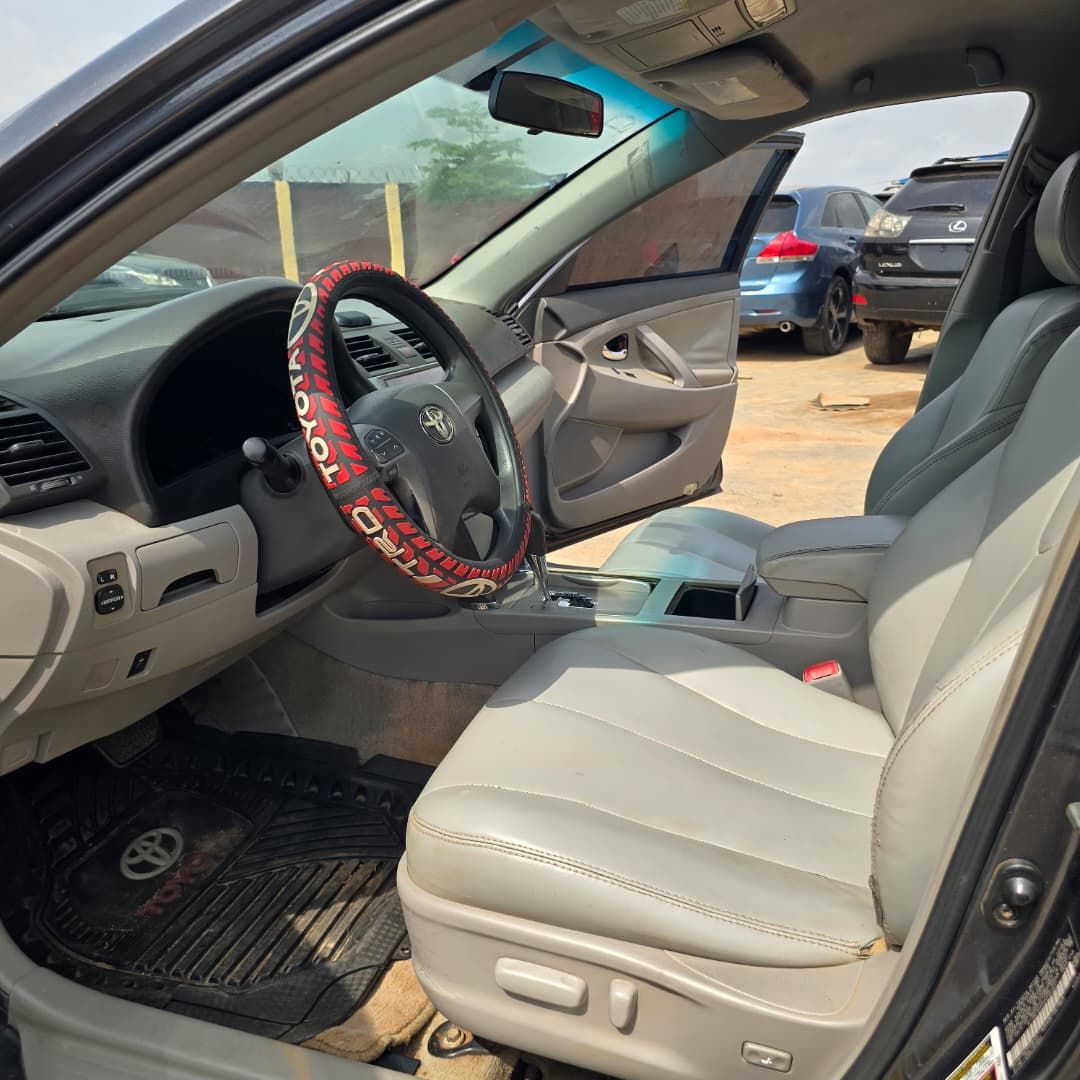 Vehicle - Image 4