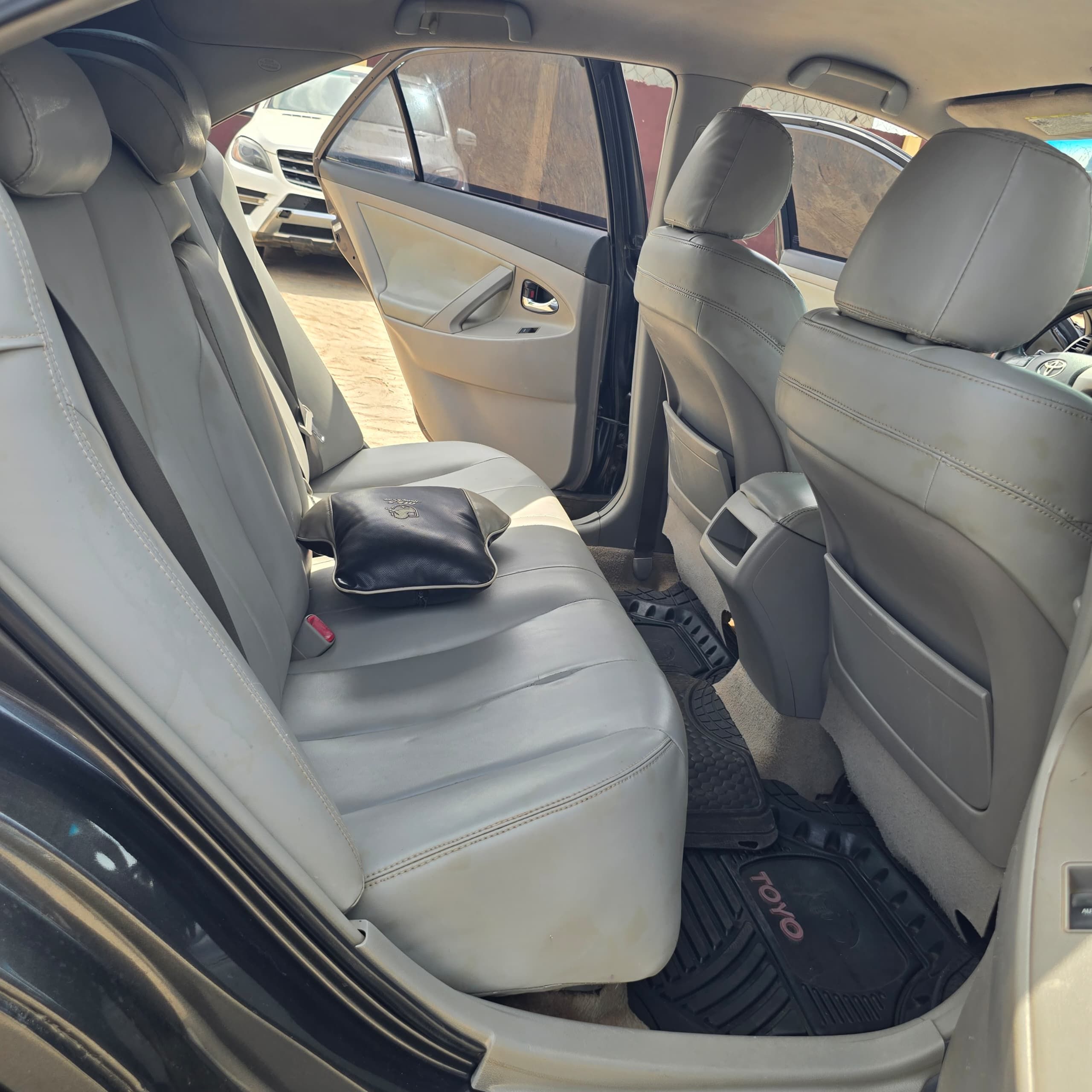 Vehicle - Image 5