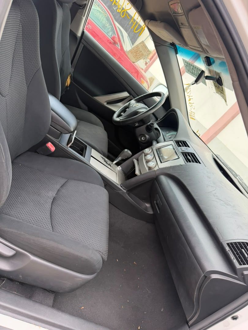 Vehicle - Image 6