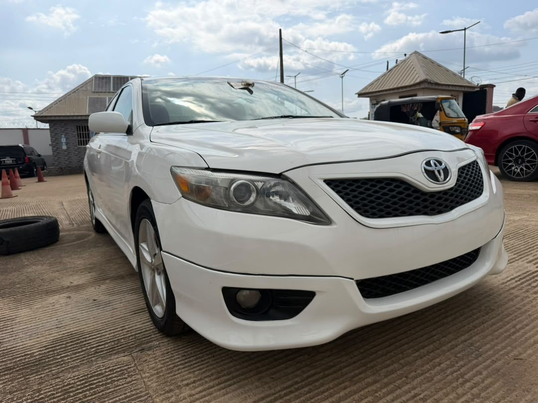 Vehicle - Image 5