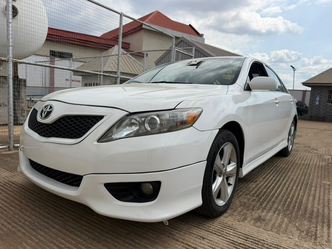 Vehicle - Image 4