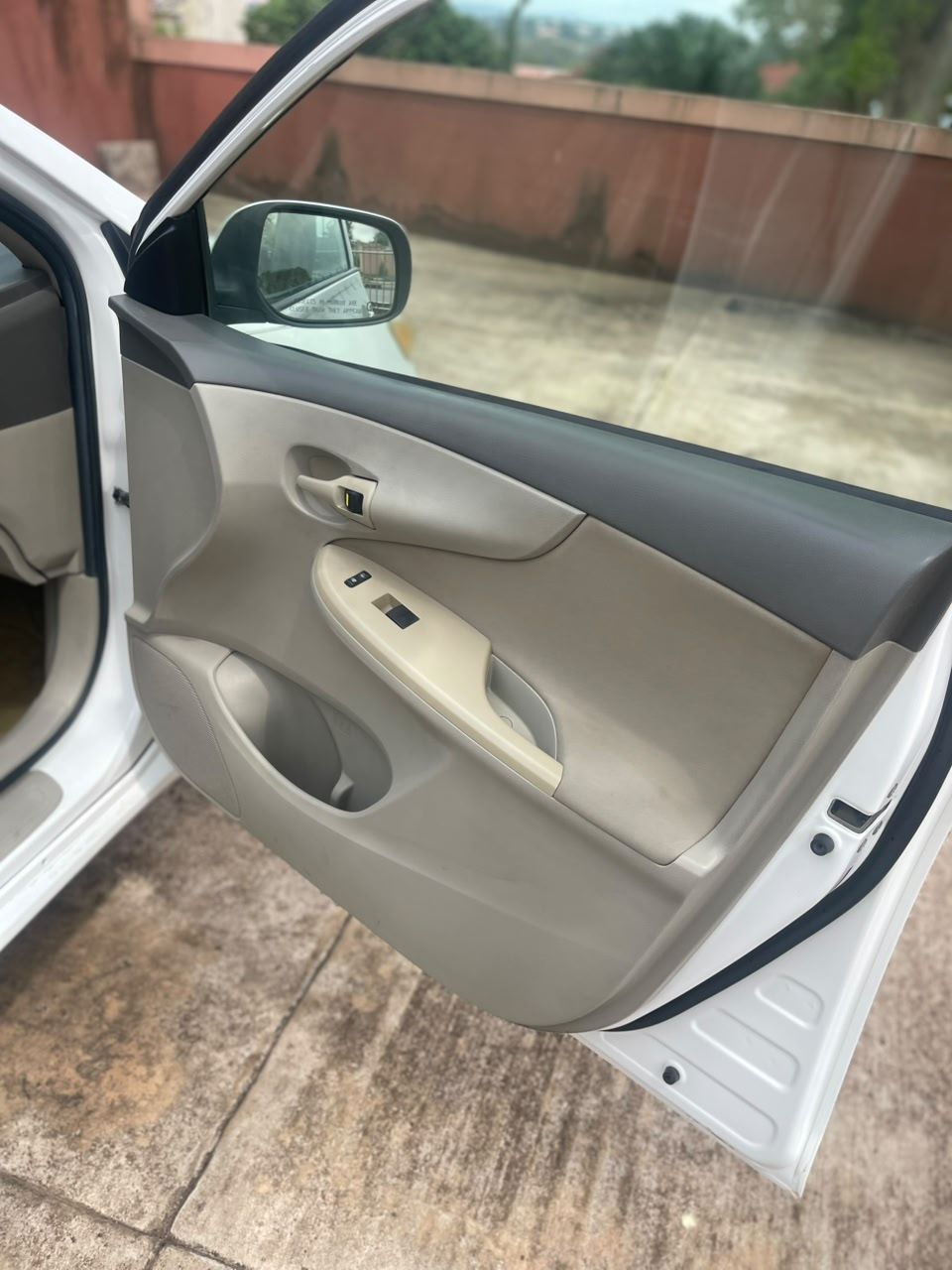 Vehicle - Image 3