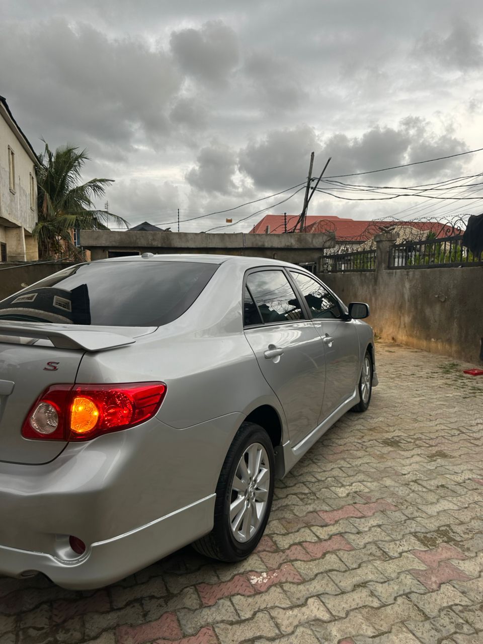 Vehicle - Image 3