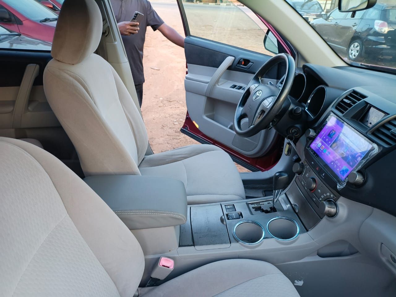 Vehicle - Image 11