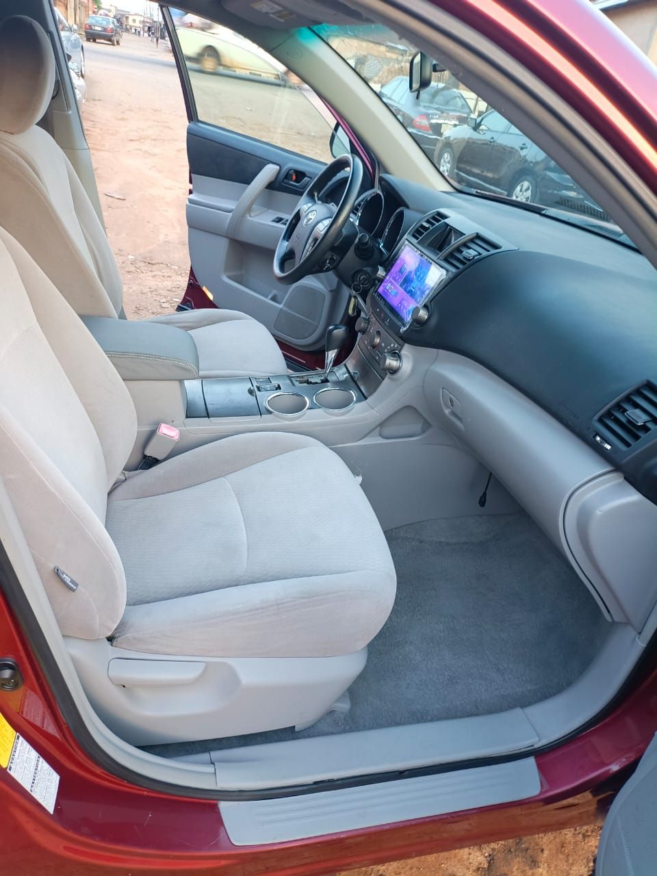 Vehicle - Image 12