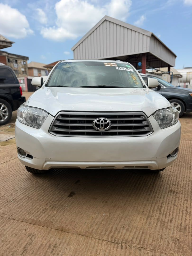 Vehicle - Image 4