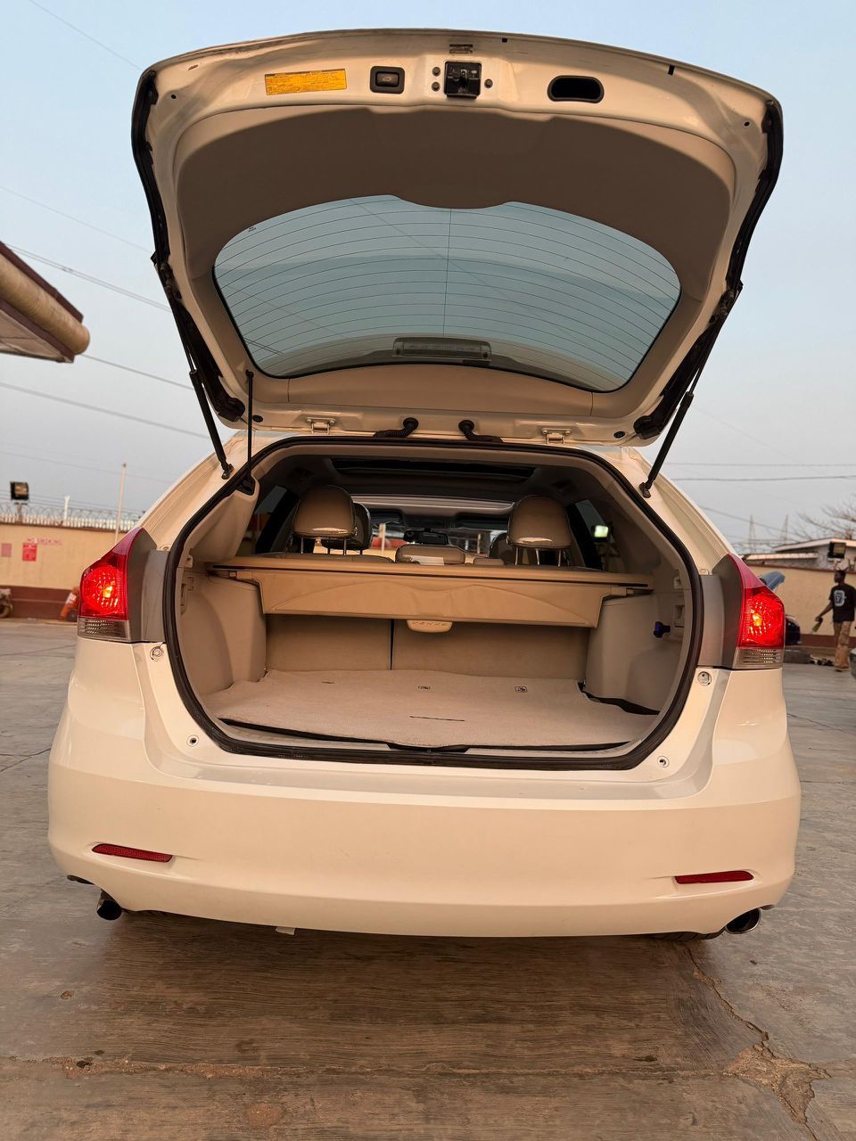 Vehicle - Image 12