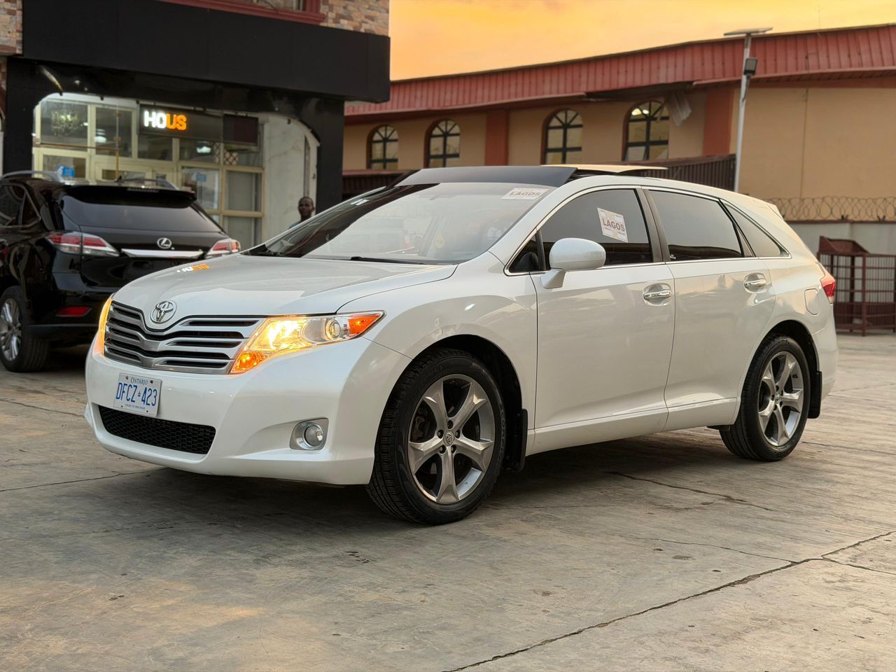 Vehicle - Image 10