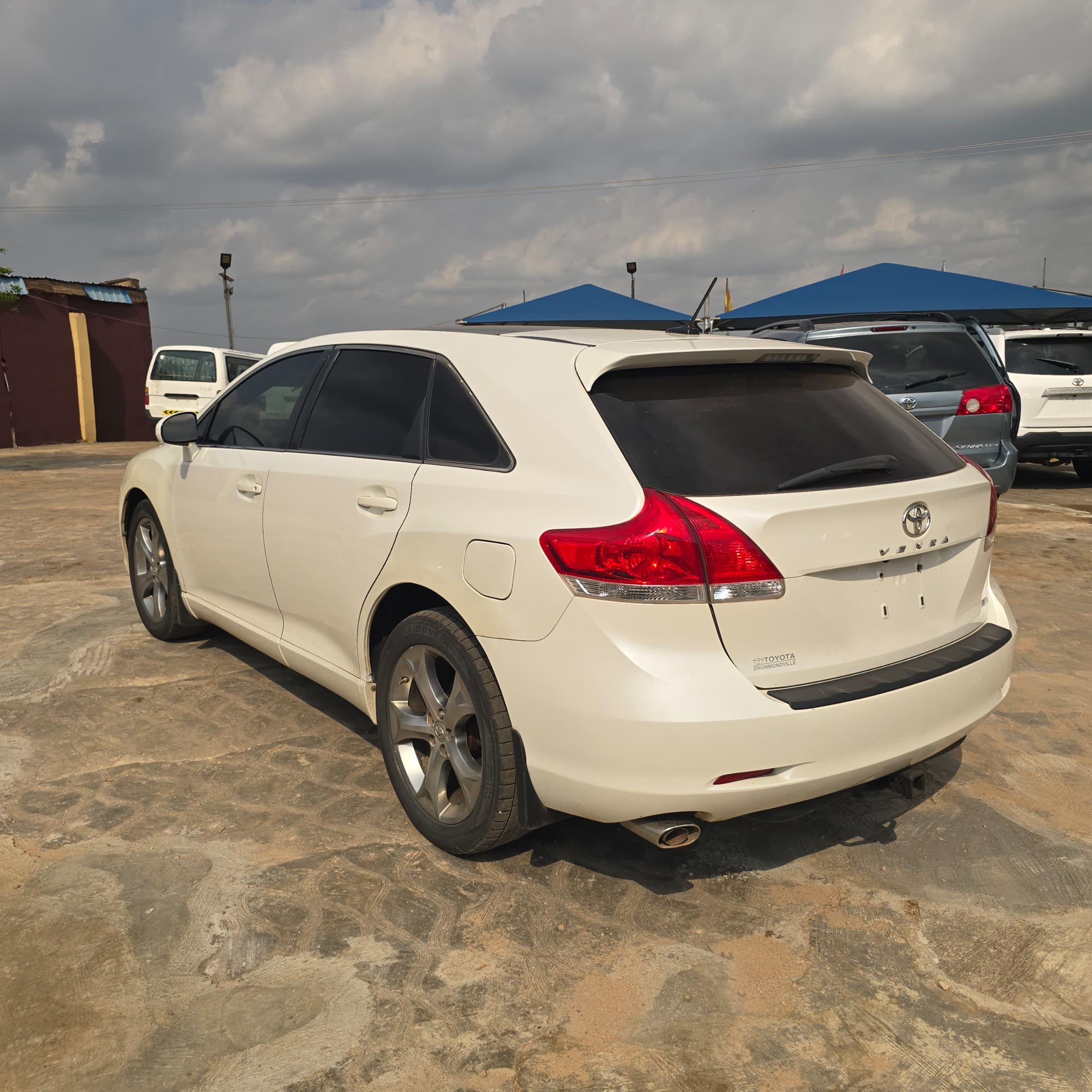 Vehicle - Image 6