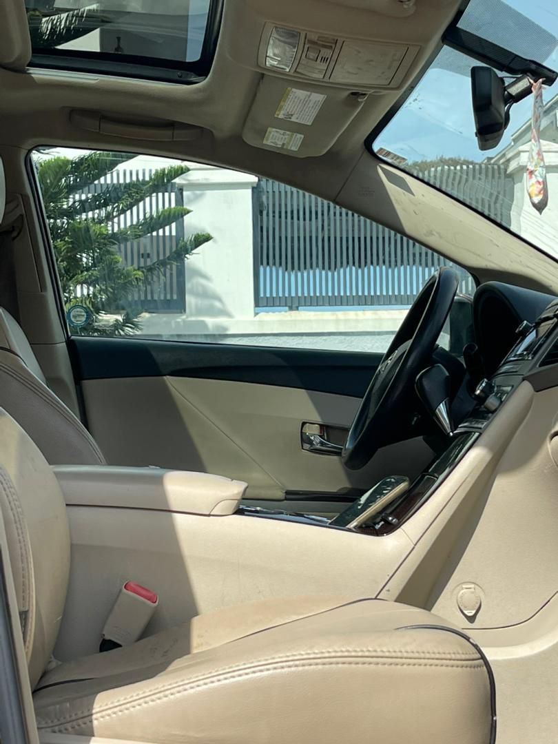 Vehicle - Image 7