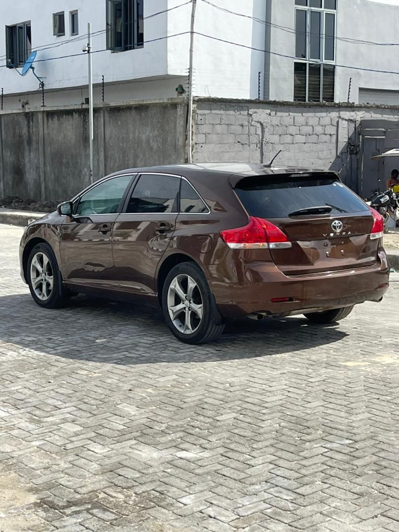 Vehicle - Image 3