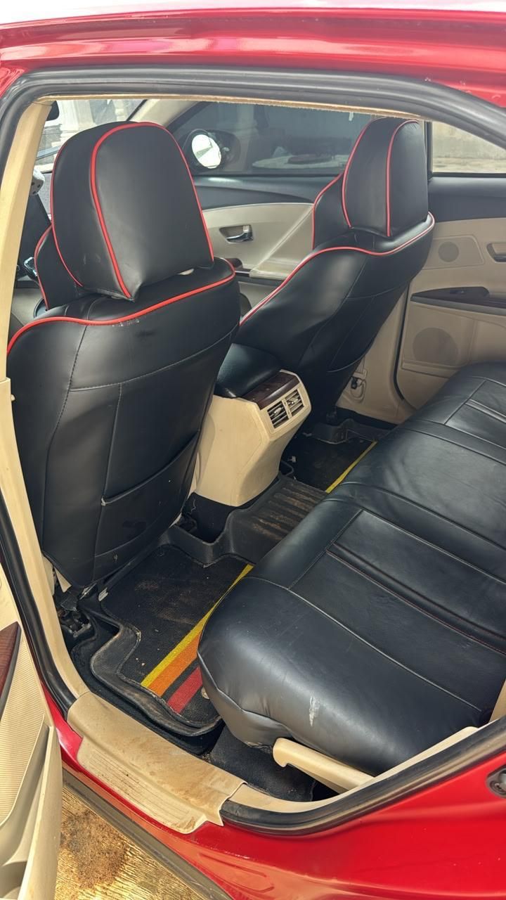 Vehicle - Image 5