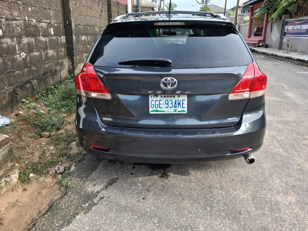 Vehicle - Image 6
