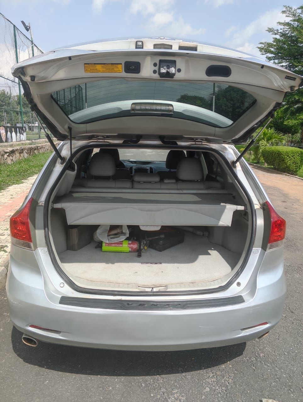 Vehicle - Image 11