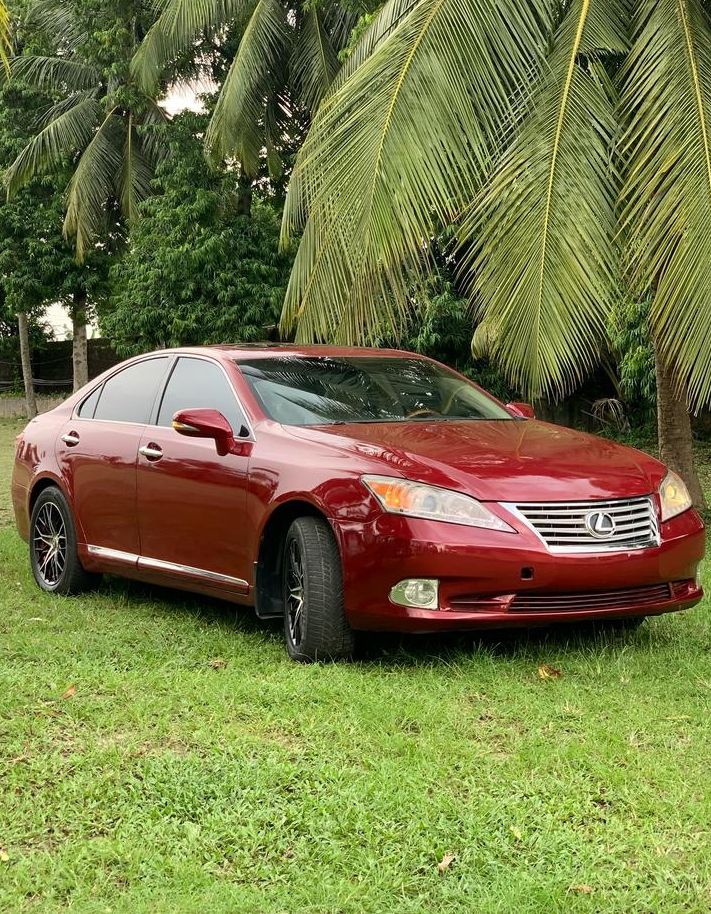 2011 Lexus ES 330 - Image 1