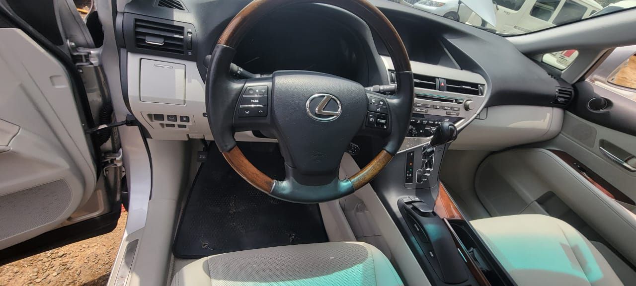 Vehicle - Image 4