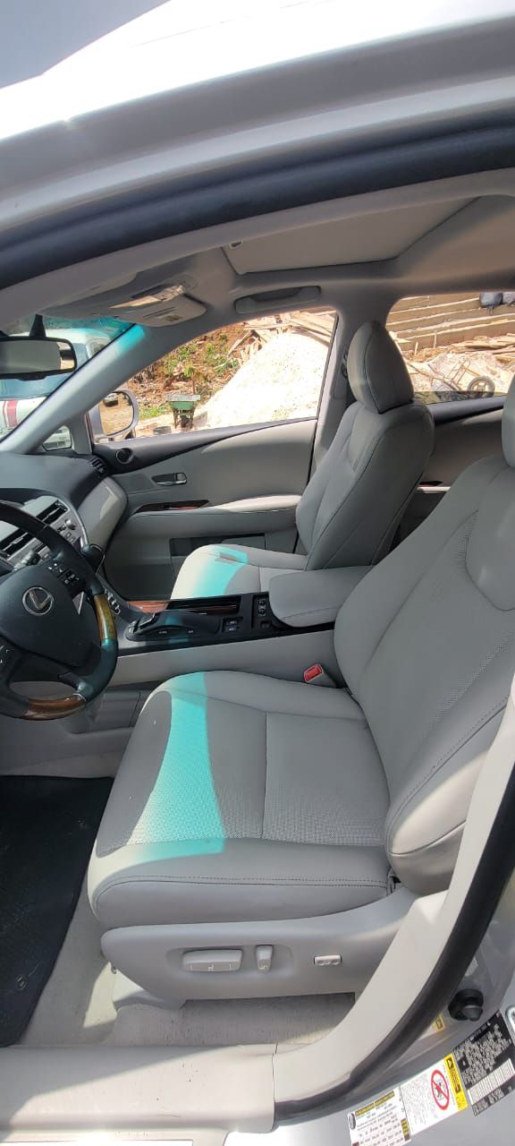 Vehicle - Image 5