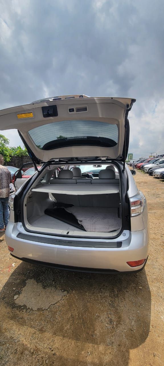 Vehicle - Image 8