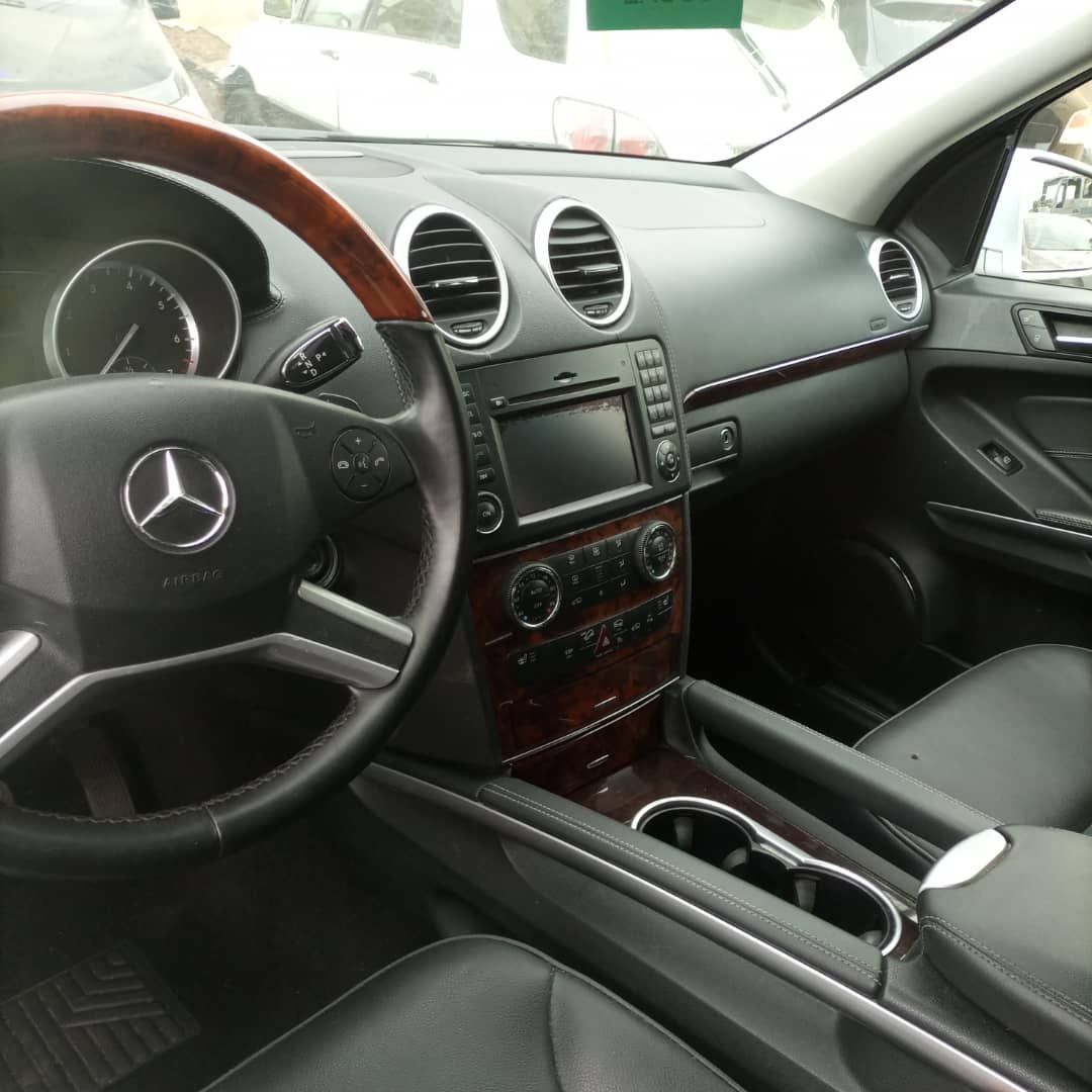 Vehicle - Image 7