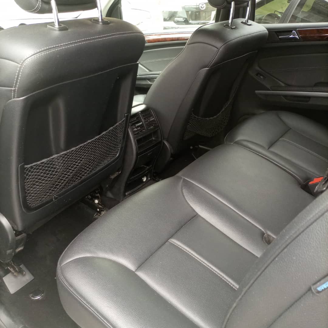 Vehicle - Image 9