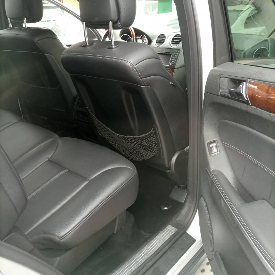 Vehicle - Image 8