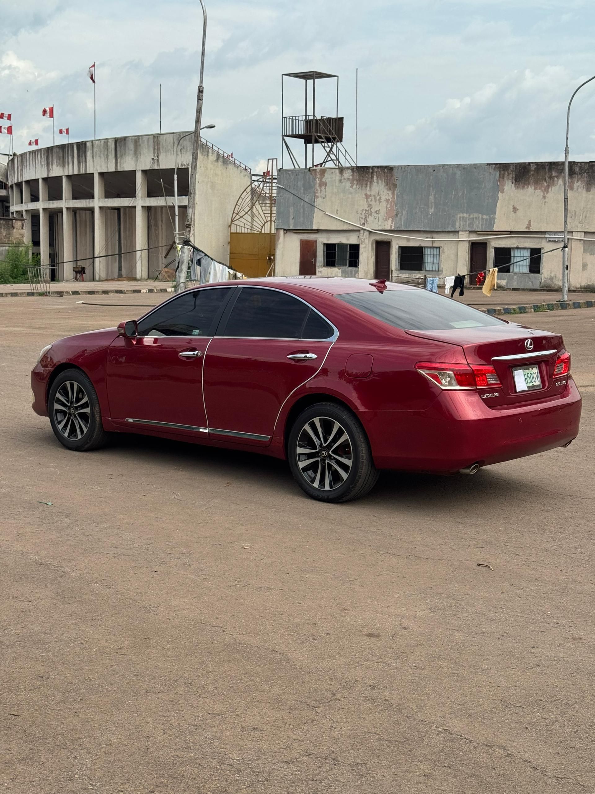 Vehicle - Image 5