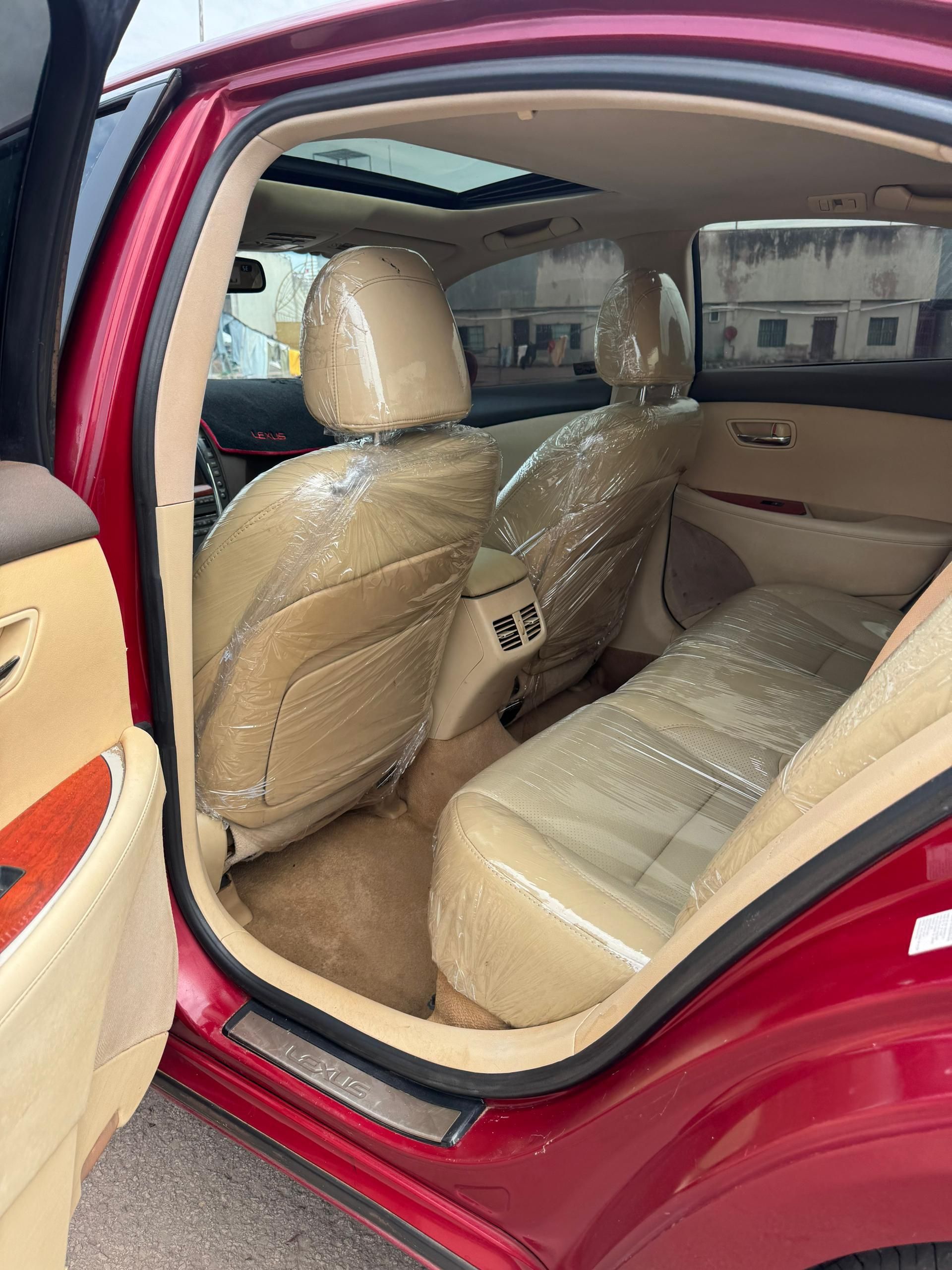 Vehicle - Image 7