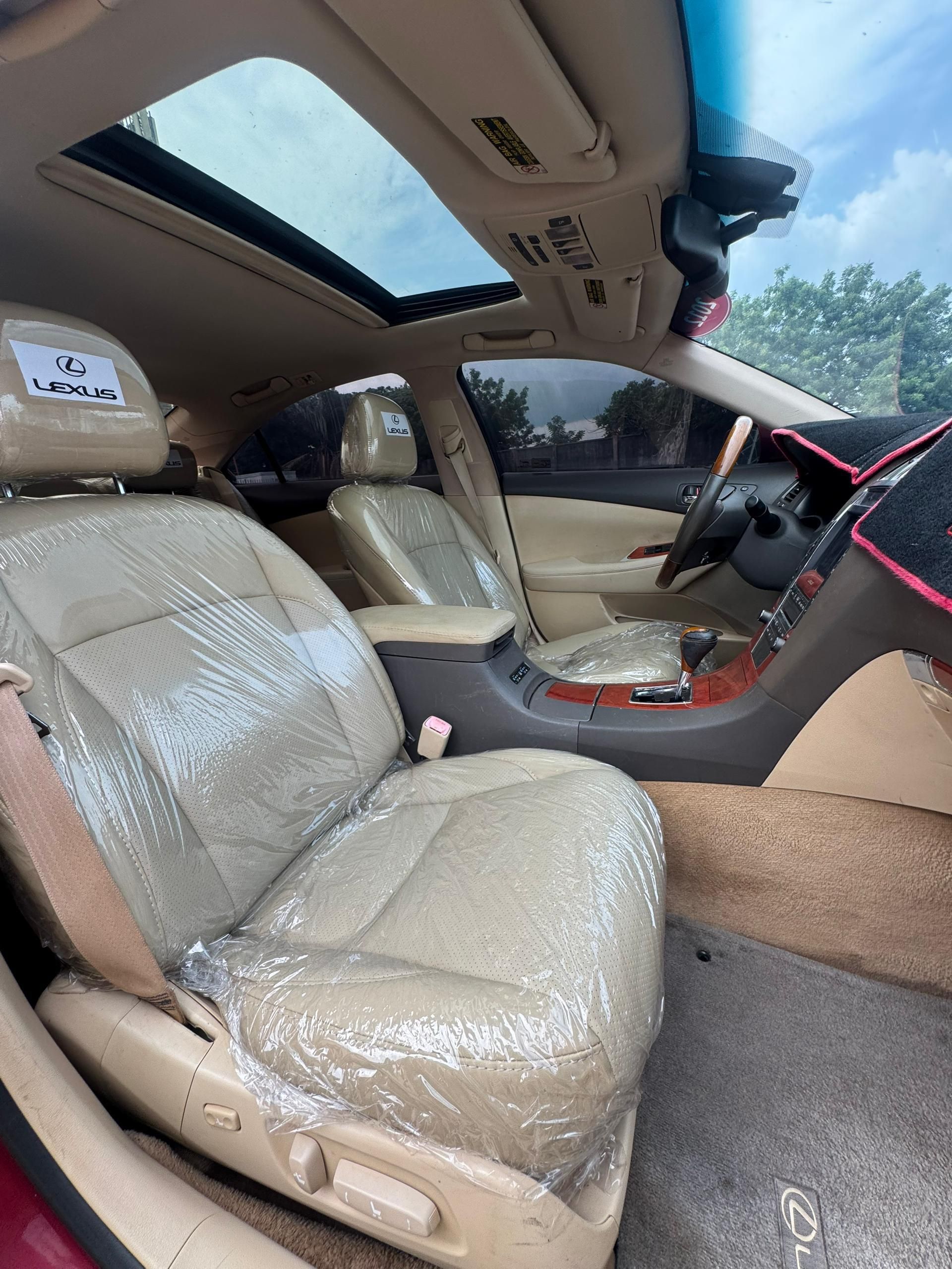 Vehicle - Image 9