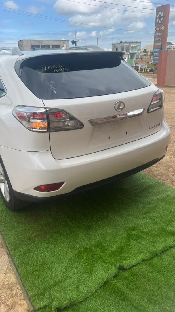 Vehicle - Image 4