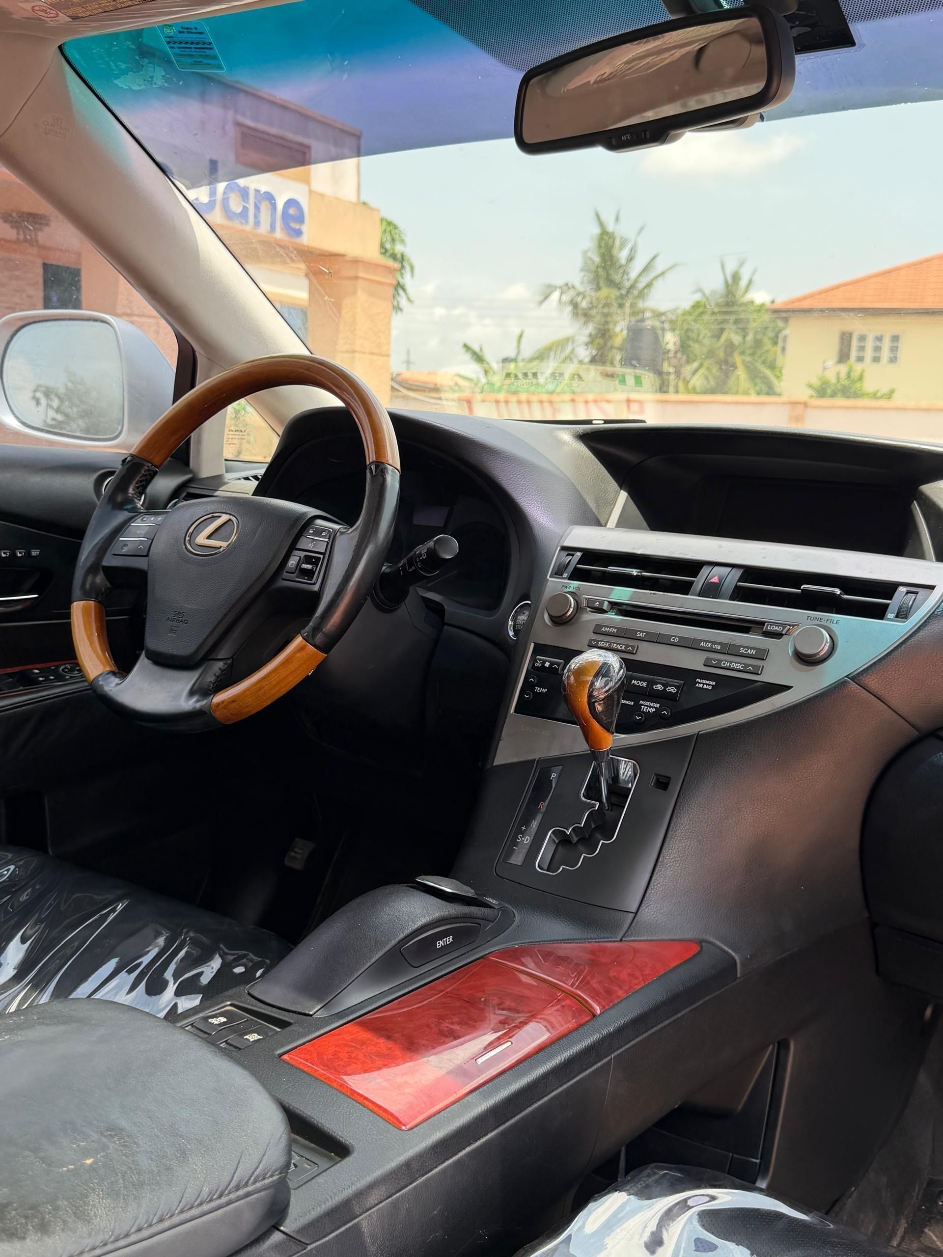 Vehicle - Image 7