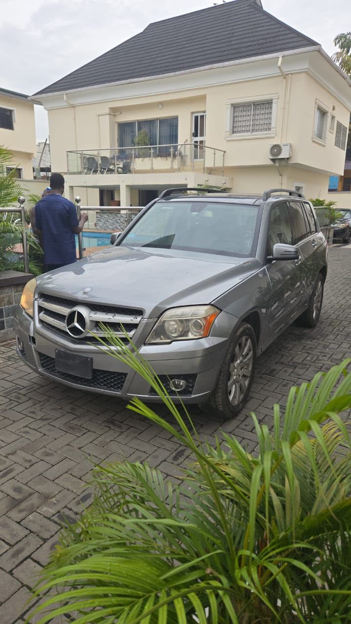 Vehicle - Image 2