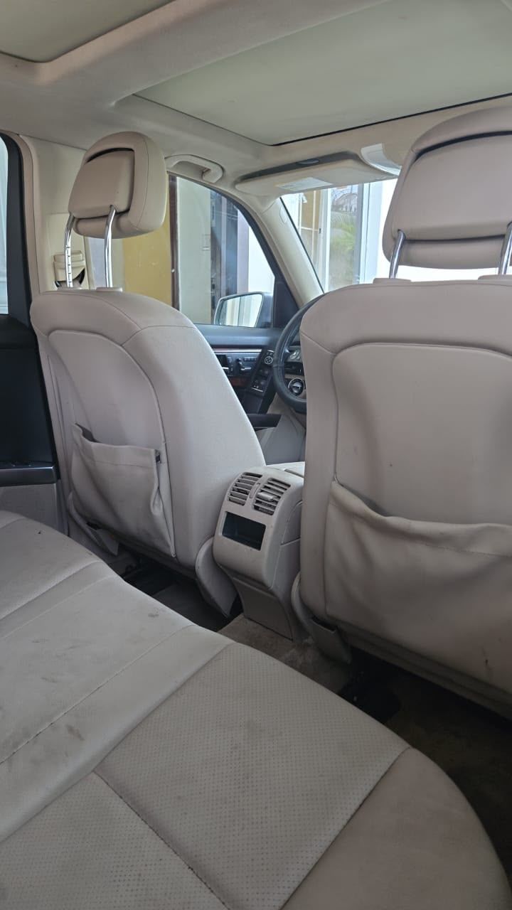 Vehicle - Image 6