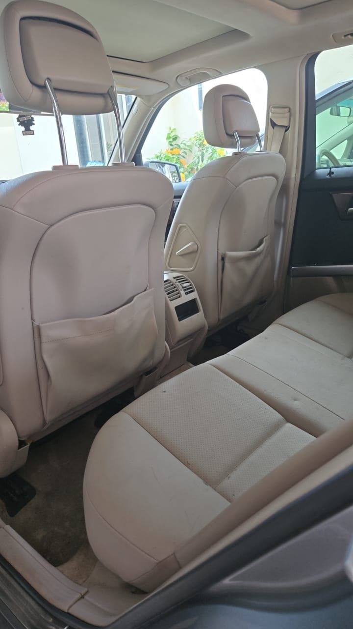Vehicle - Image 3