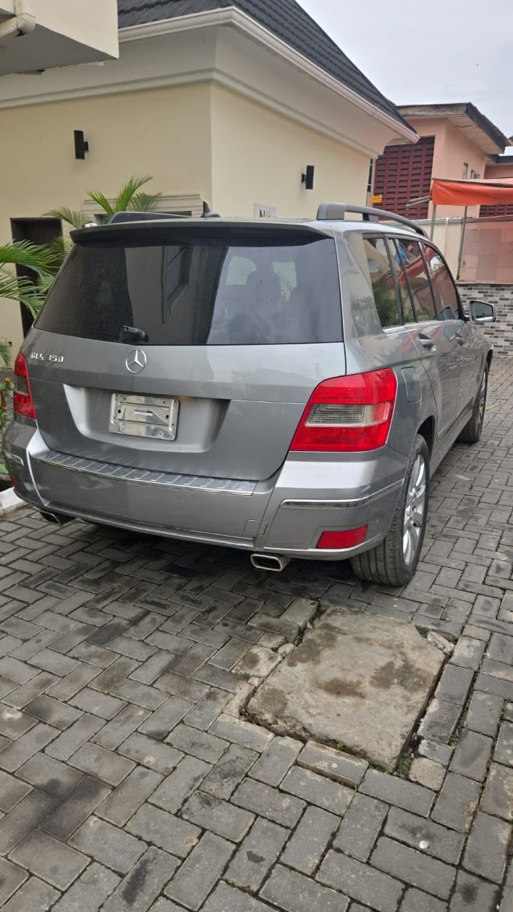 Vehicle - Image 5