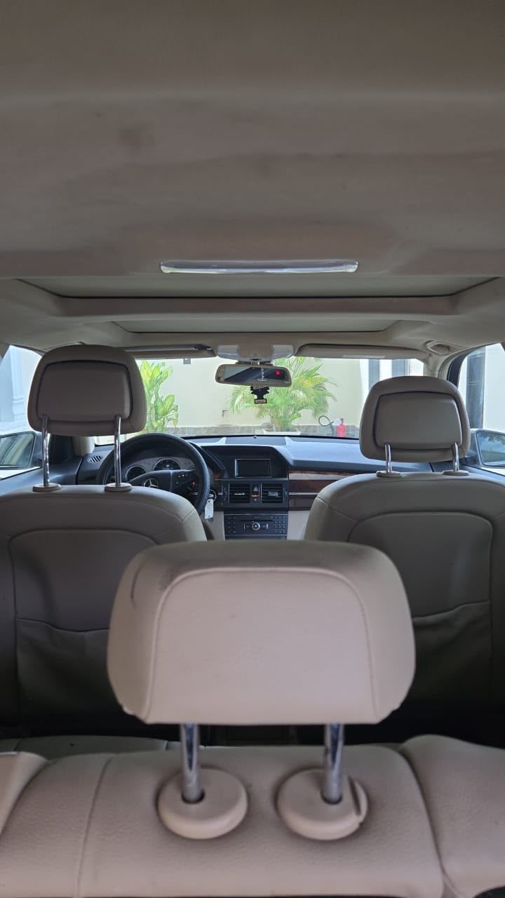 Vehicle - Image 7