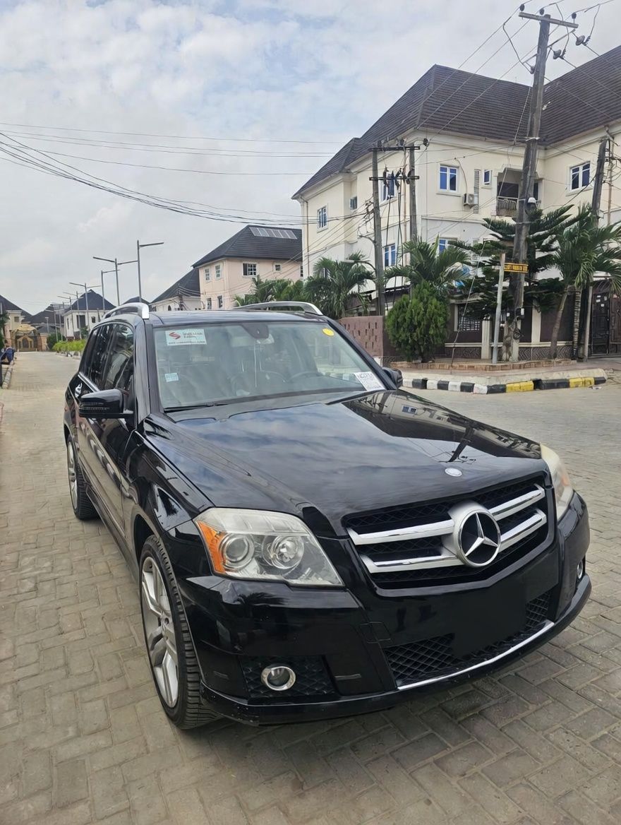 2012 Mercedes-Benz GLK 350 - Image 1