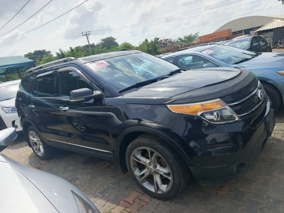Vehicle - Image 3