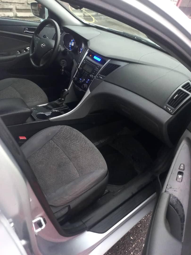Vehicle - Image 10