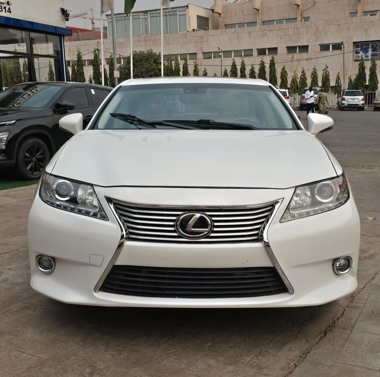 Vehicle - Image 11