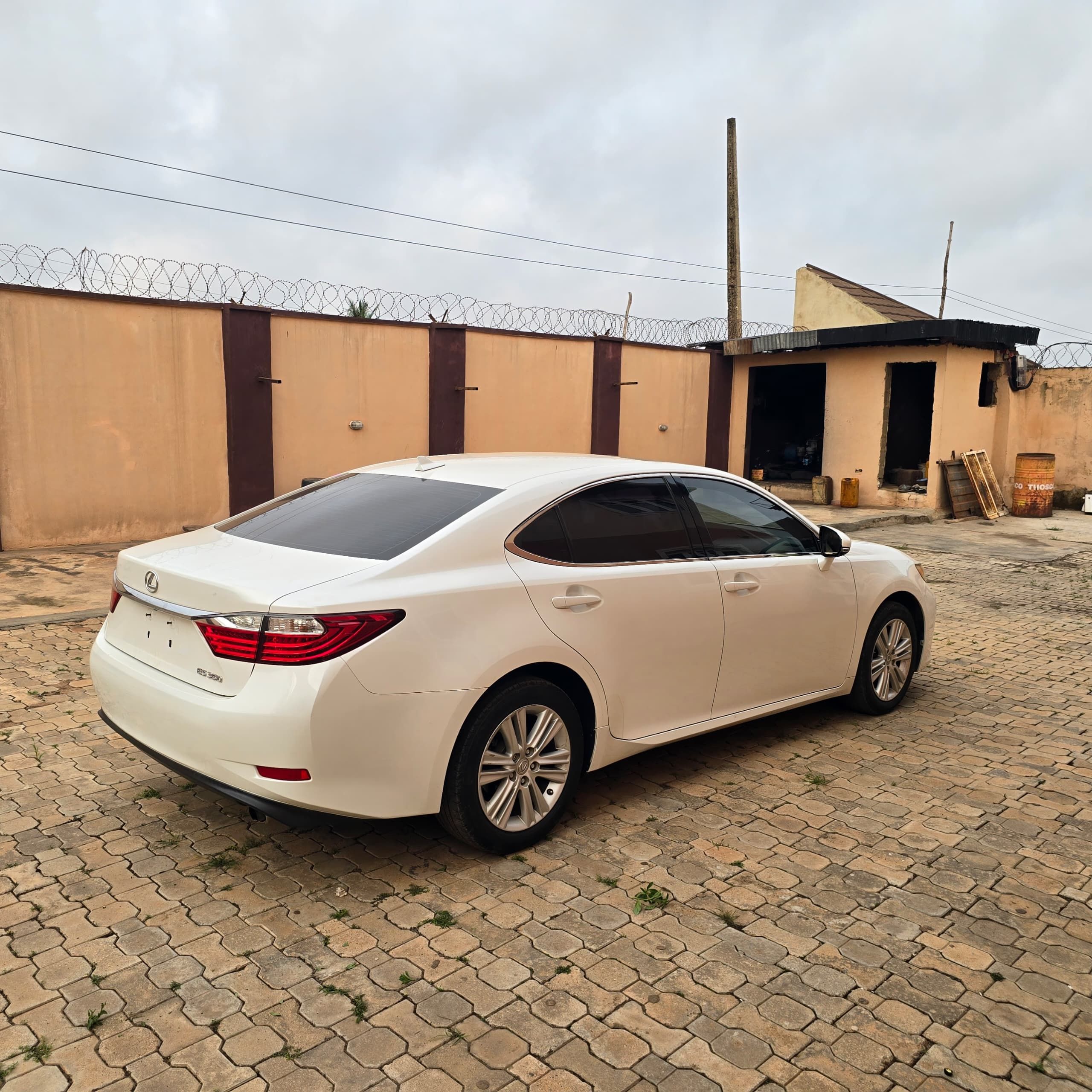 Vehicle - Image 11