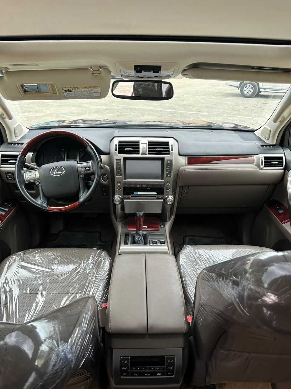 Vehicle - Image 5