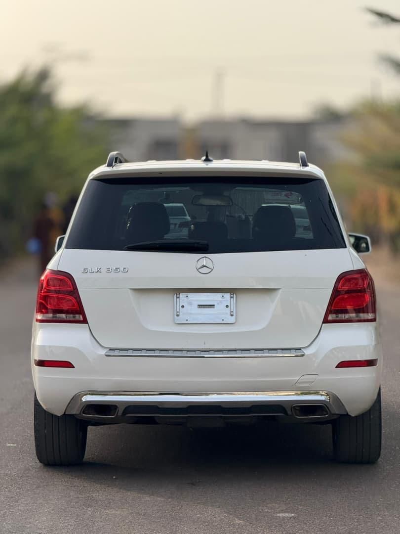 Vehicle - Image 6
