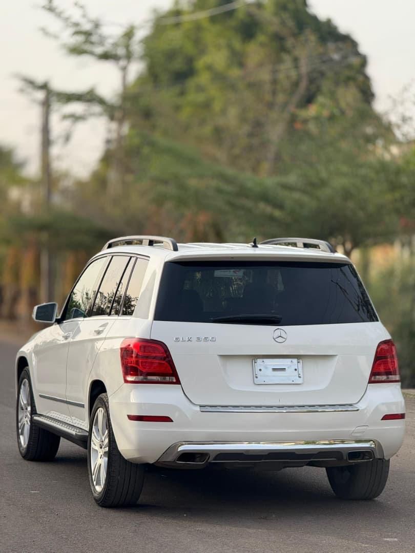 Vehicle - Image 3
