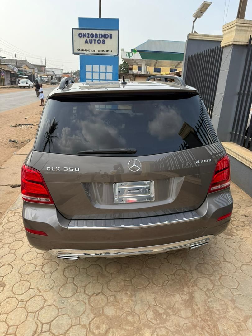 Vehicle - Image 5