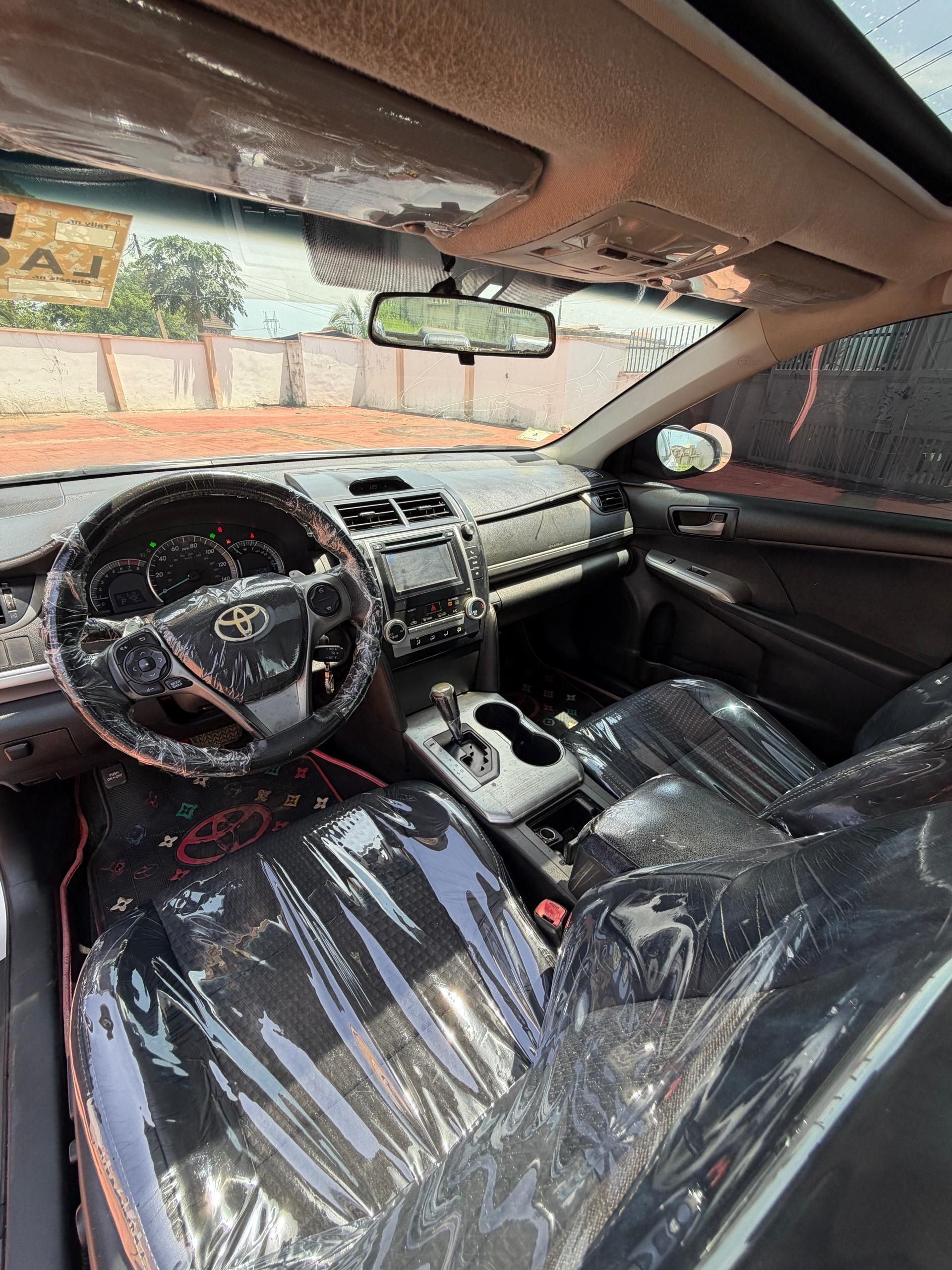 Vehicle - Image 8