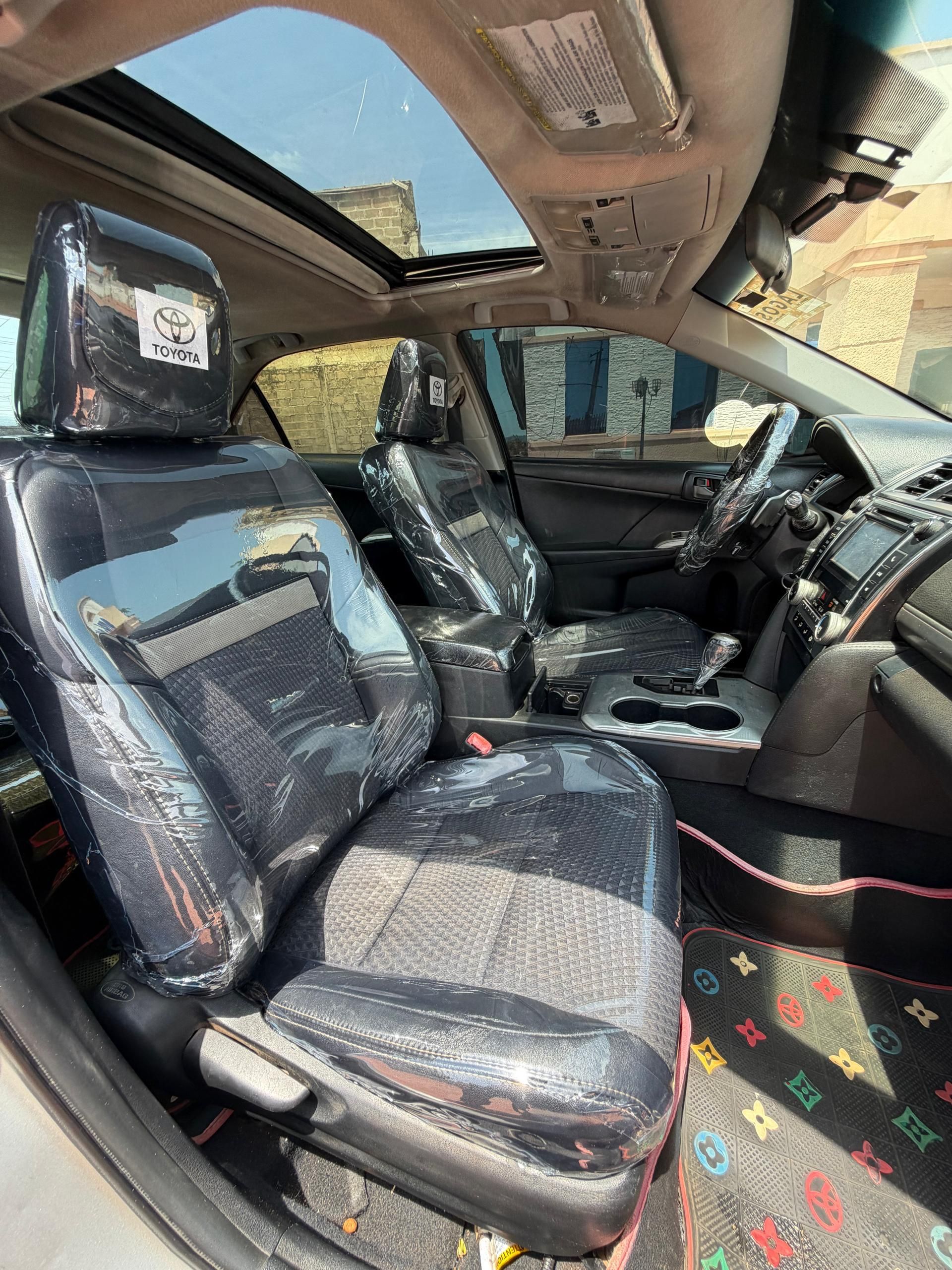 Vehicle - Image 11