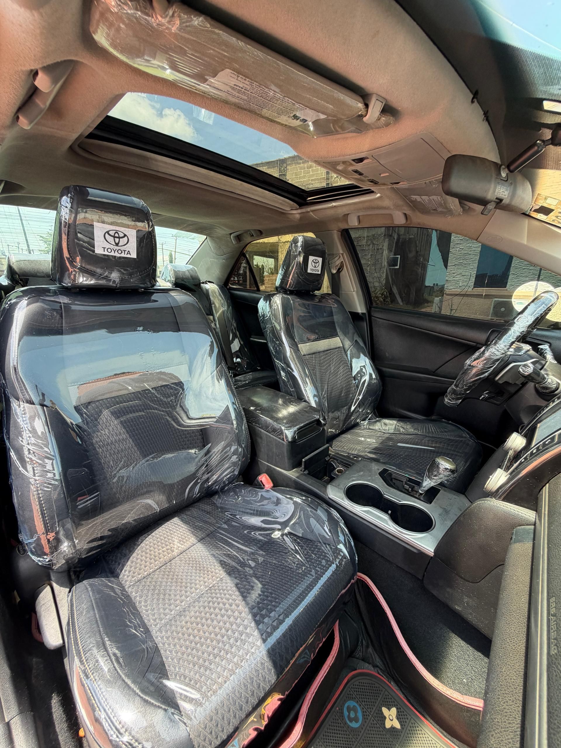 Vehicle - Image 10