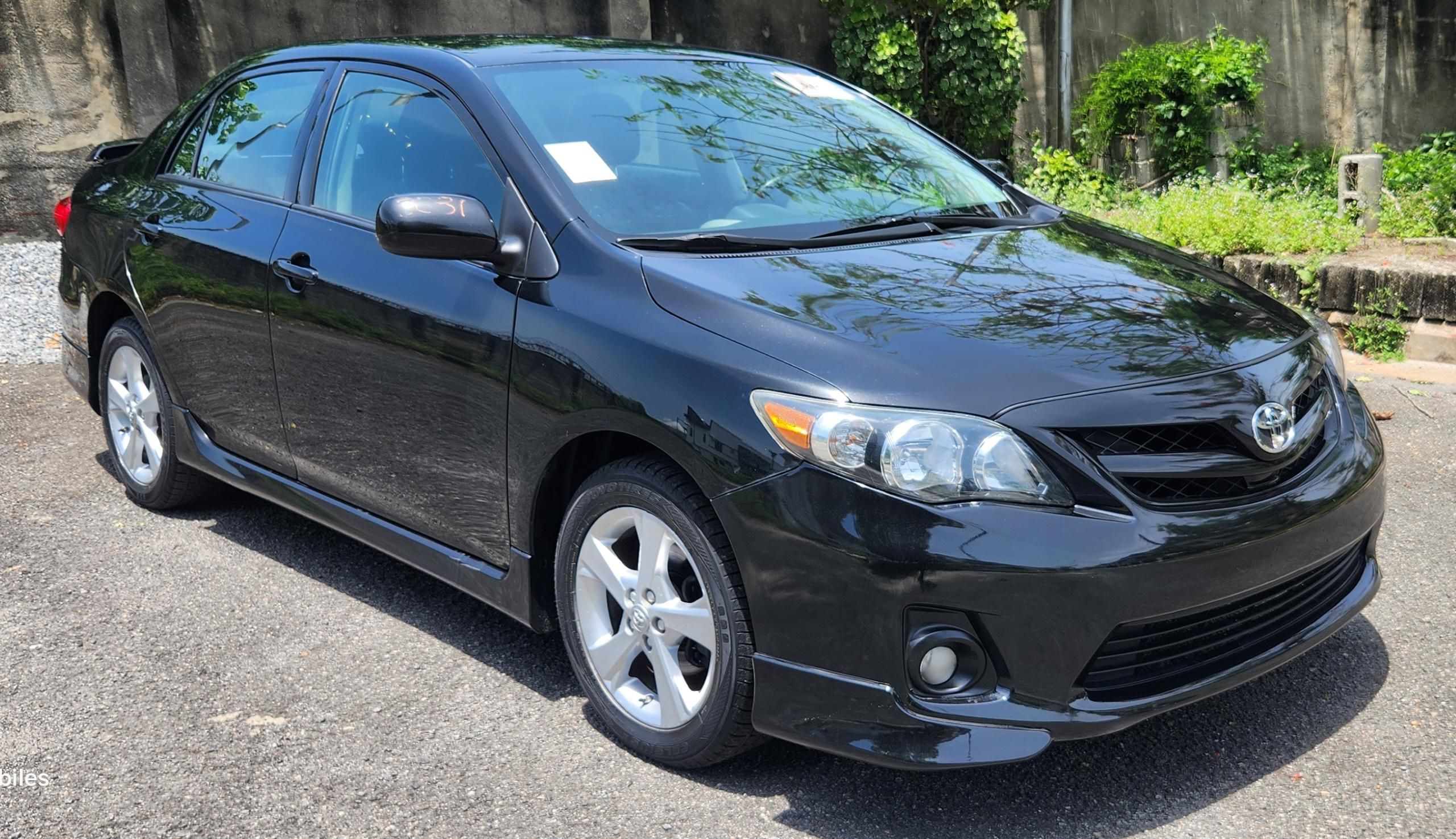 Vehicle - Image 11