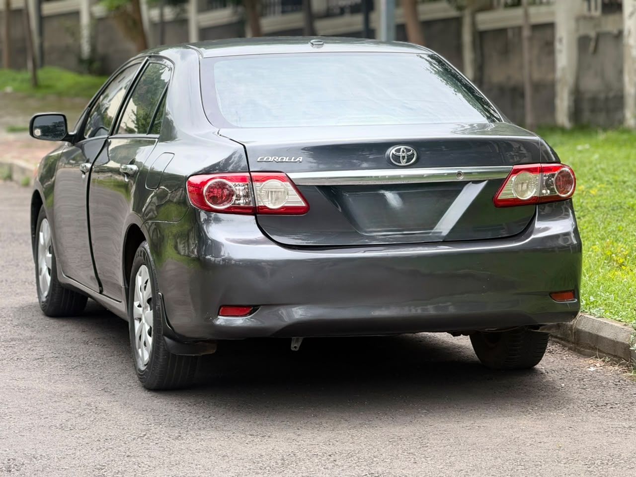 Vehicle - Image 7