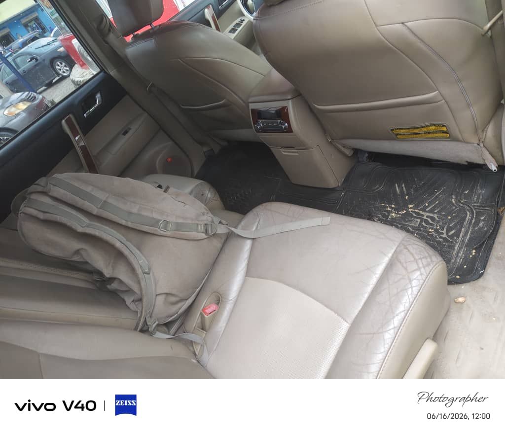 Vehicle - Image 6